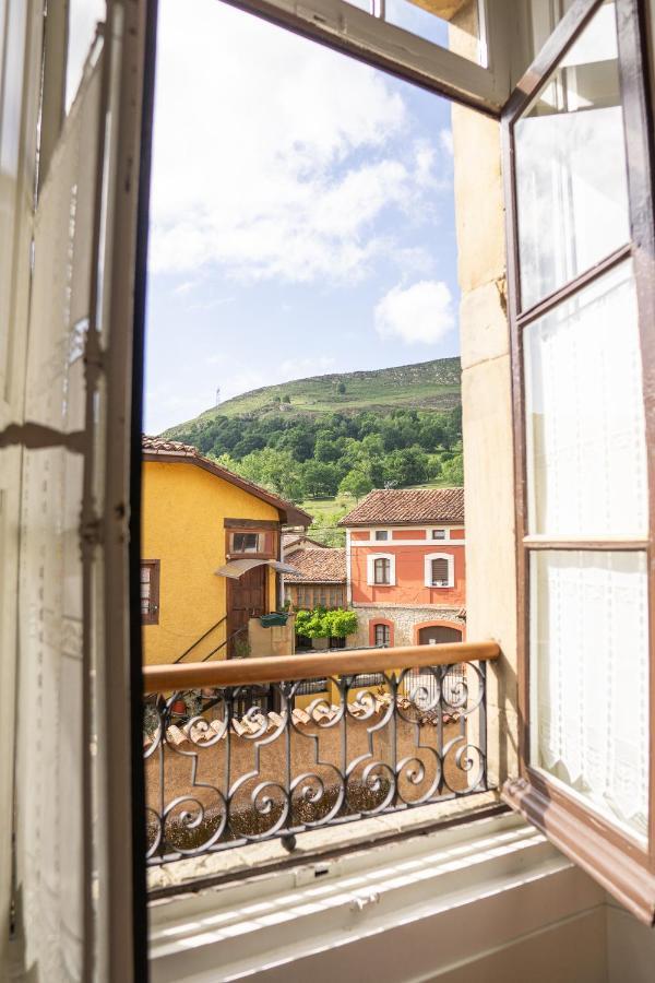 La Venta De Miyares - Casa De Indianos Hotel Piloña Kültér fotó