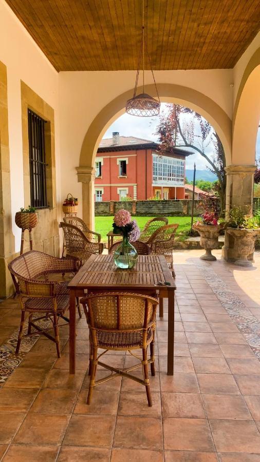 La Venta De Miyares - Casa De Indianos Hotel Piloña Kültér fotó