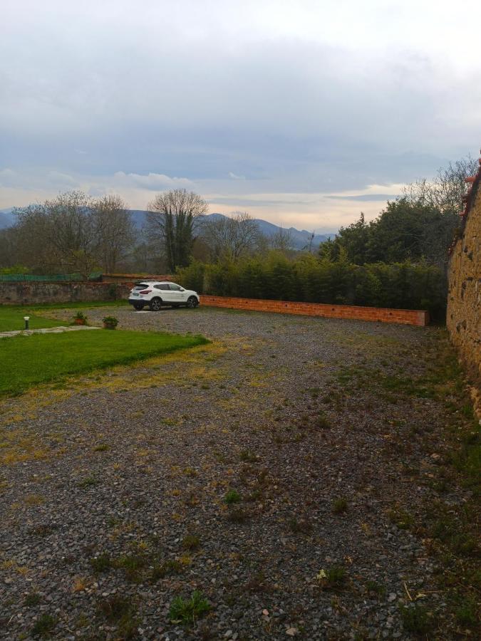 La Venta De Miyares - Casa De Indianos Hotel Piloña Kültér fotó